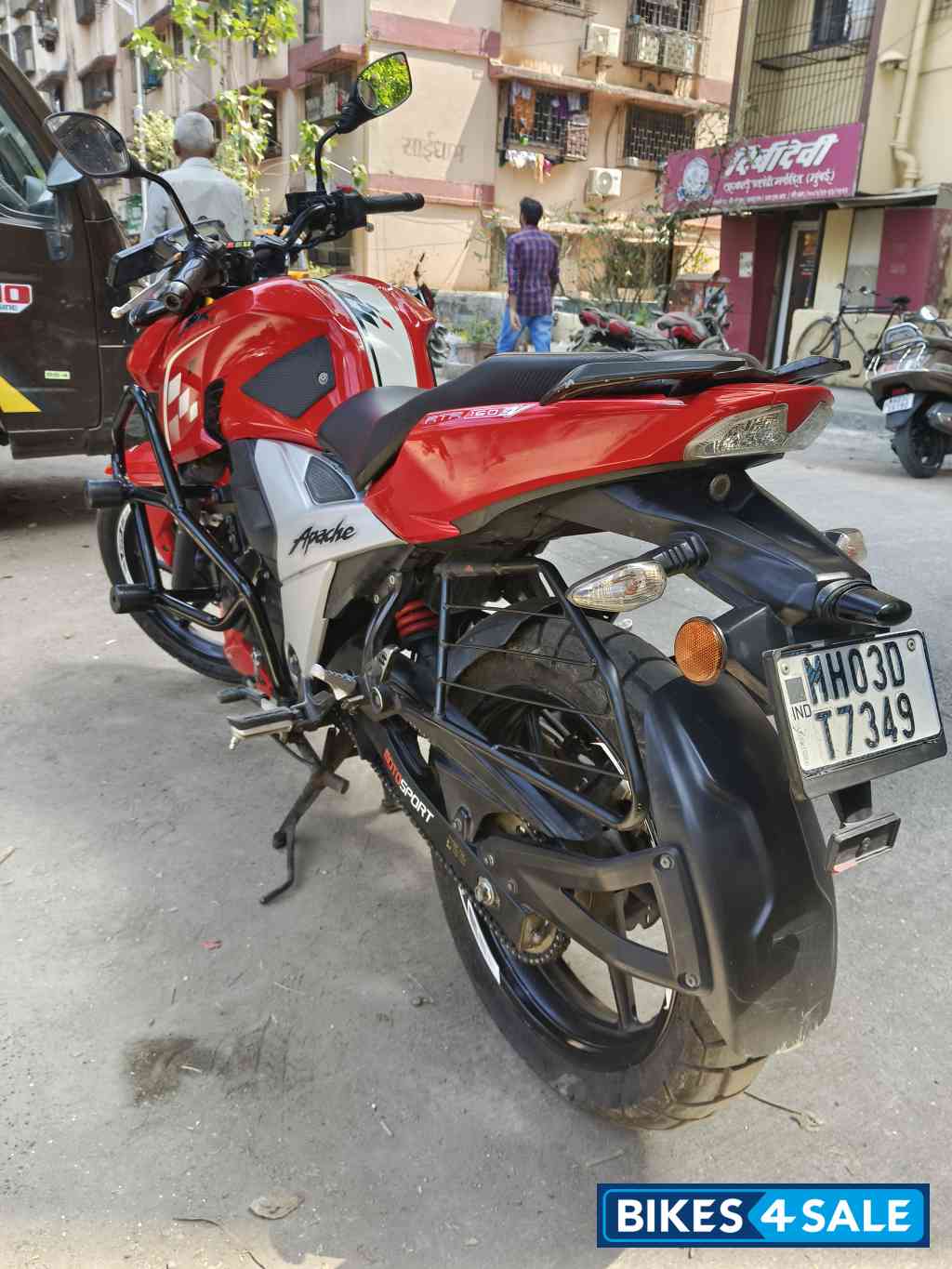 TVS Apache RTR 160 4V BS6