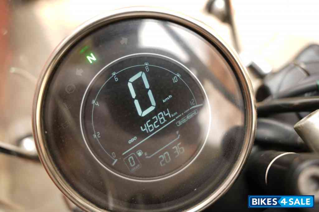 Hunter Green Yezdi Roadster Dark Hunter Green Yezdi Roadster Dark