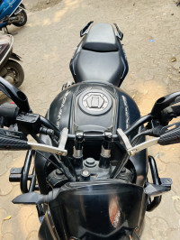 Matte Black Bajaj Dominar 400