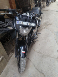 Black TVS Apache RTR 160 4V