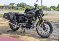 Matte Black Honda Hness CB350 DLX Pro