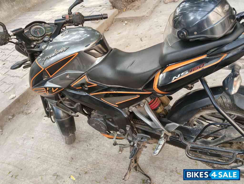Pewter Grey Bajaj Pulsar NS 160 Pewter Grey Bajaj Pulsar NS 160