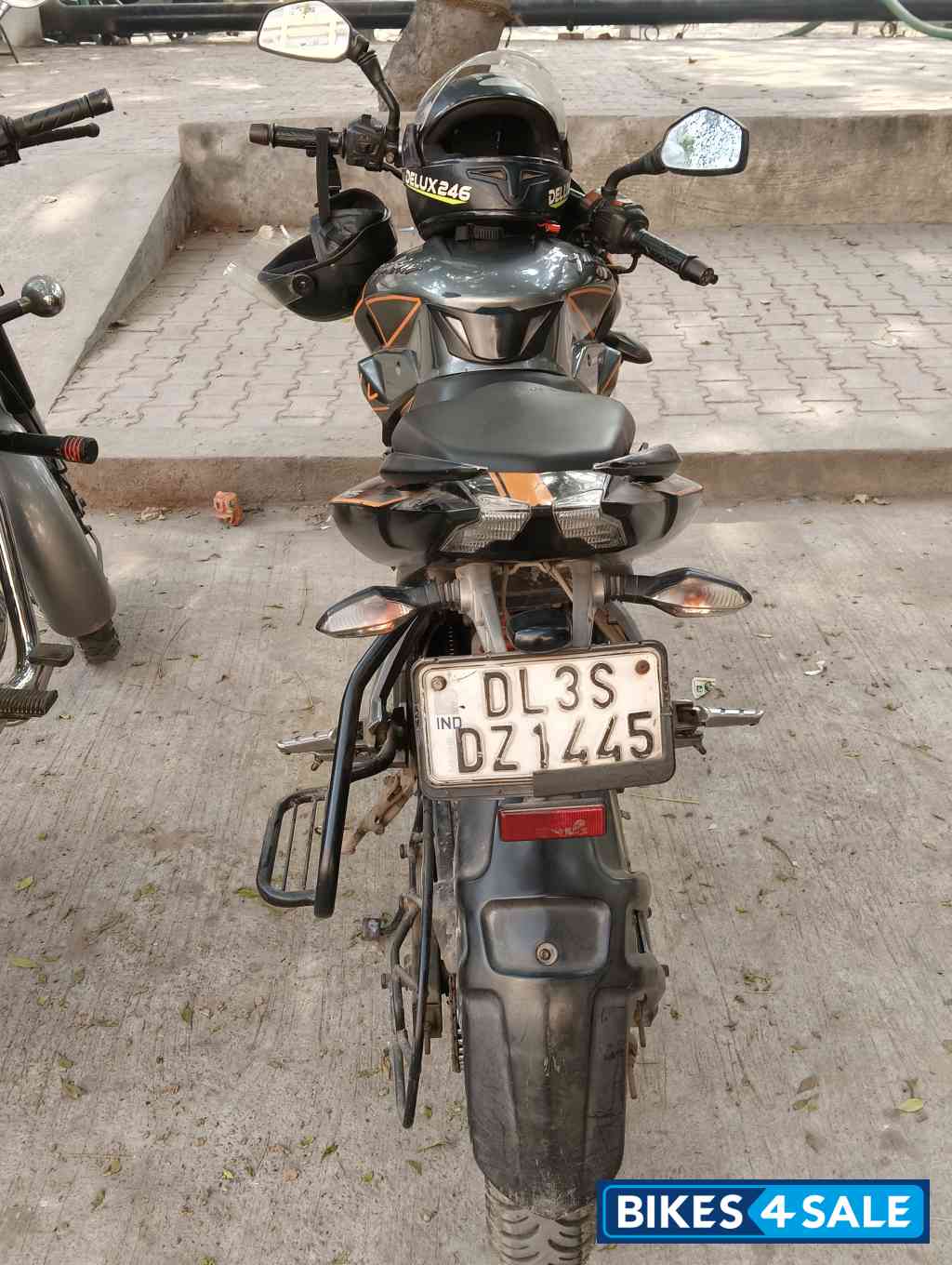 Pewter Grey Bajaj Pulsar NS 160 Pewter Grey Bajaj Pulsar NS 160