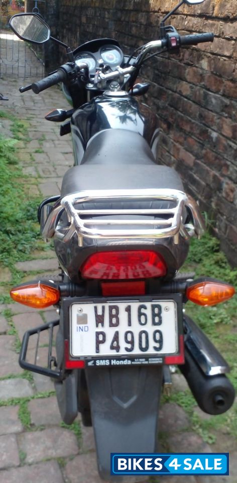 Honda CD 110 Dream Deluxe BS6