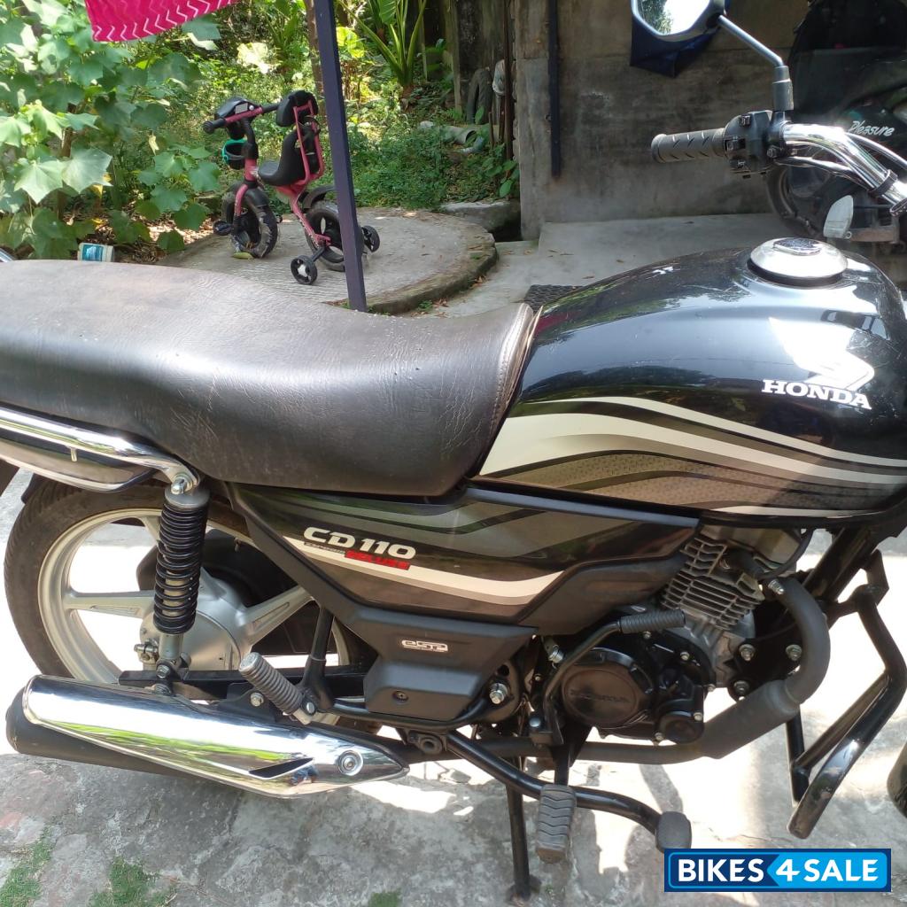 Honda CD 110 Dream Deluxe BS6
