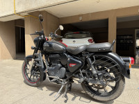 Stealth Black Royal Enfield Classic 350 Dual Channel BS6