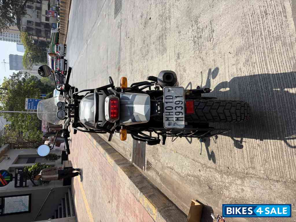 Grey Royal Enfield Himalayan Sleet Grey Royal Enfield Himalayan Sleet