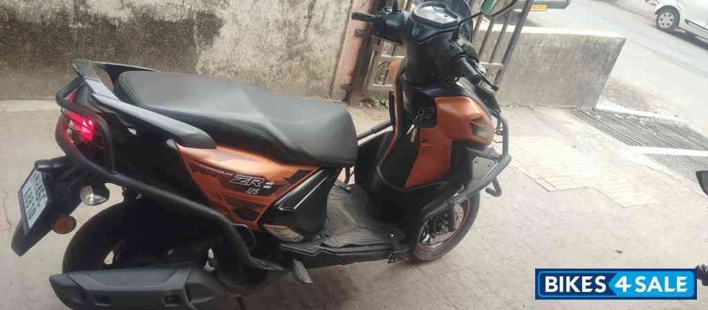 Yamaha Cygnus Ray ZR Street Rally