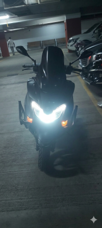 Black Suzuki Burgman Street BS6