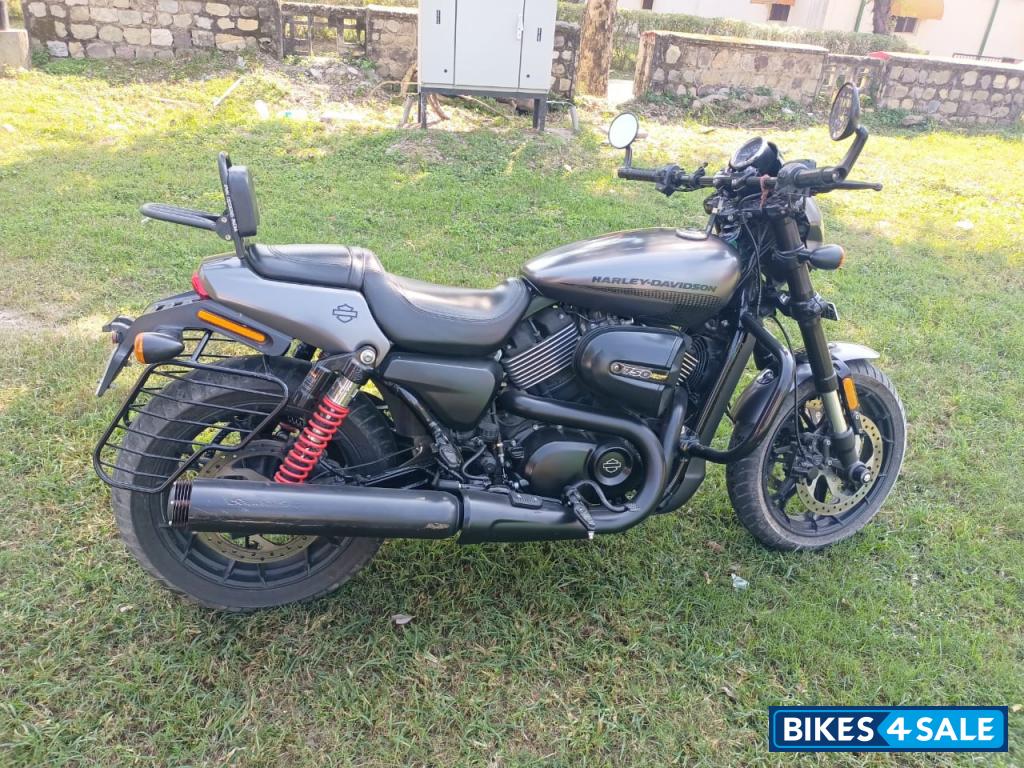 Harley Davidson Street Rod