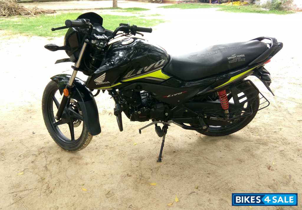 Black & Green Stripes Honda Livo Disc