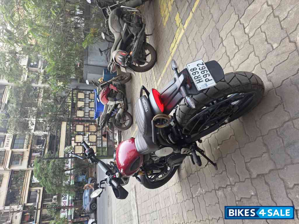 Triumph Scrambler 400 X