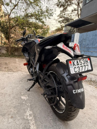 Bajaj Pulsar RS 200 ABS