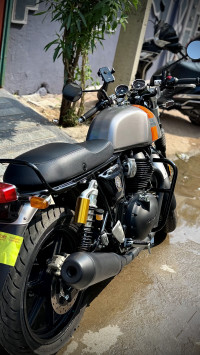 Apex Gray Royal Enfield Continental GT 650