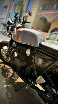 Apex Gray Royal Enfield Continental GT 650