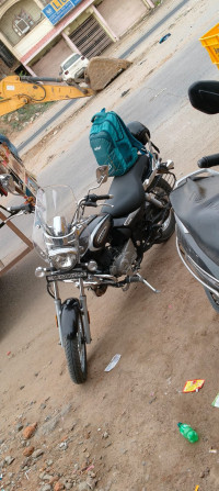 Bajaj Avenger 220 DTS-i 2021 Model