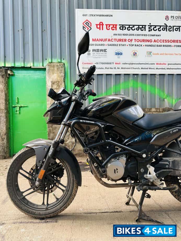 Black Hero Xtreme 125R