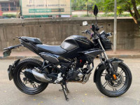 Black Hero Xtreme 125R