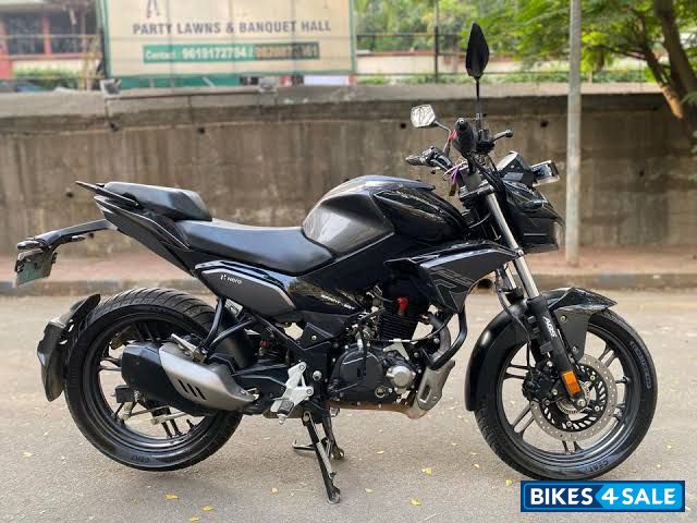 Black Hero Xtreme 125R