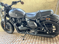 Yezdi Roadster Dark