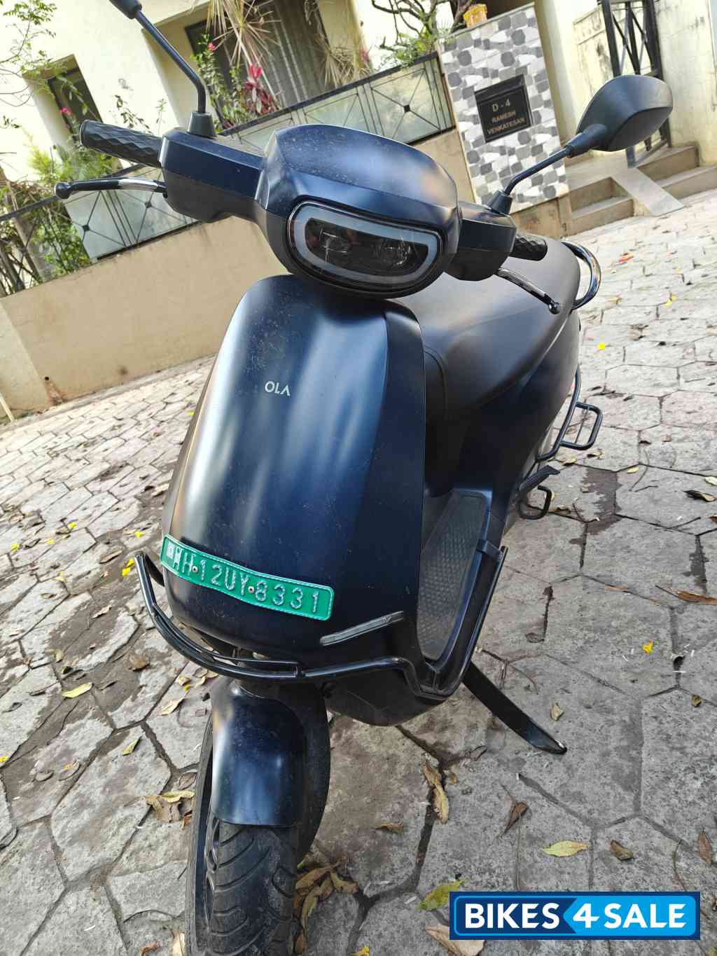 Dark Blue Ola S1 Pro Dark Blue Ola S1 Pro