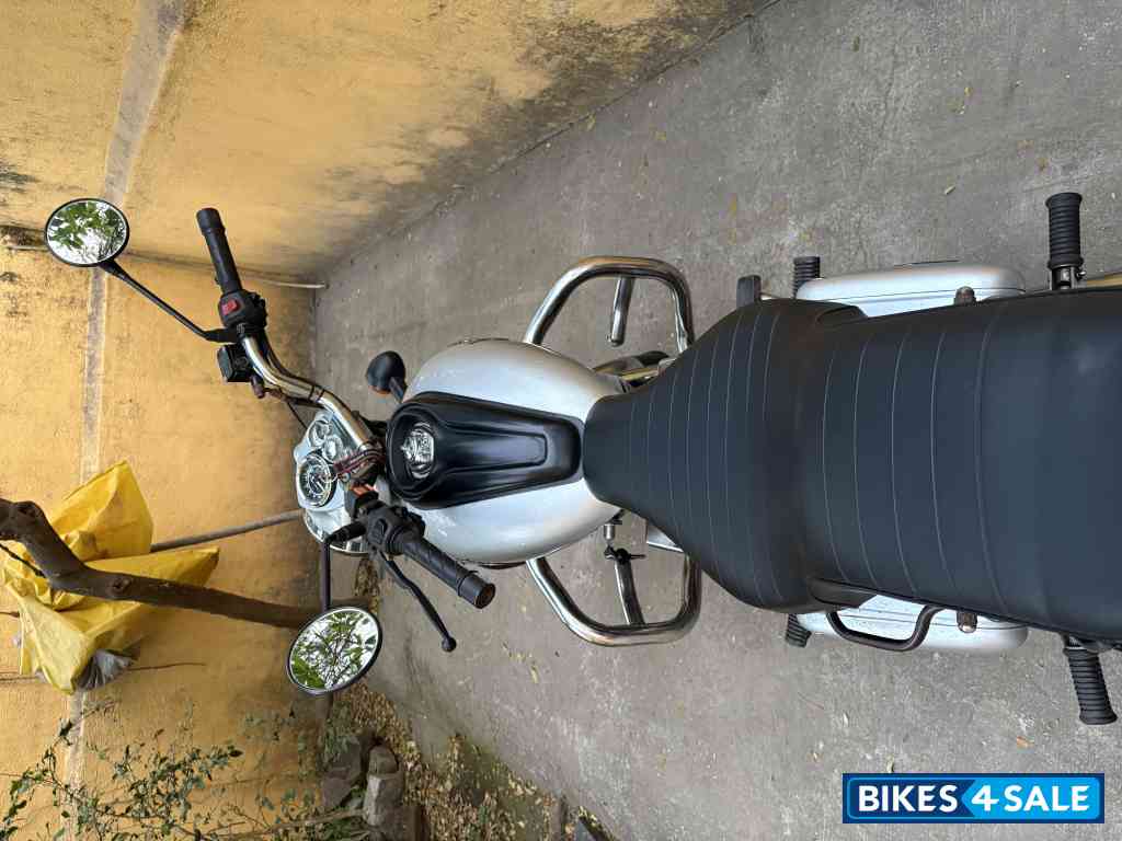 Silver Royal Enfield Bullet Electra Twinspark