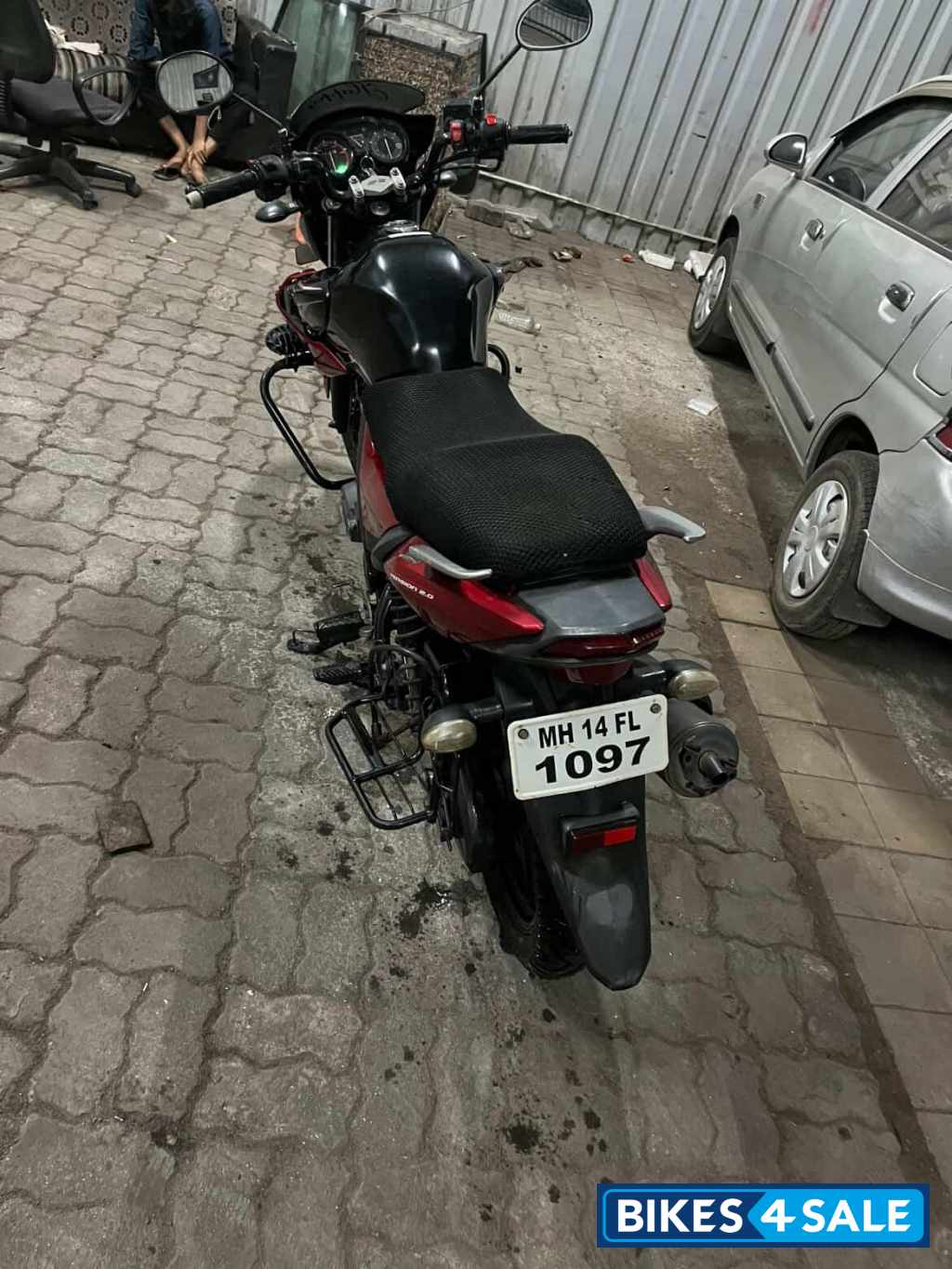 Red& Black Yamaha SZ-RR V2