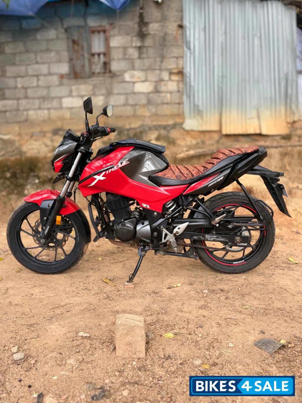 Red Hero Xtreme 160R