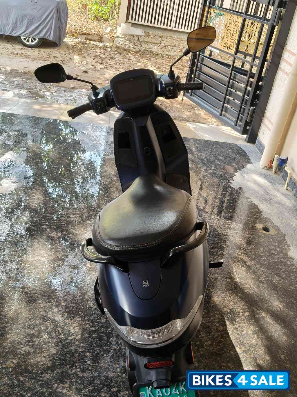 Ola S1 Pro Ola S1 Pro