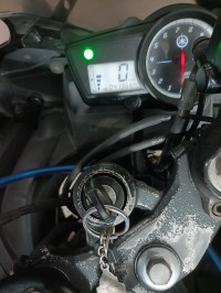 Black Yamaha YZF R15 V2