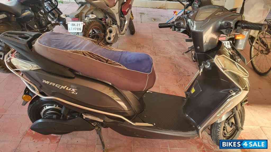 Greyish Black Ampere Magnus Ex