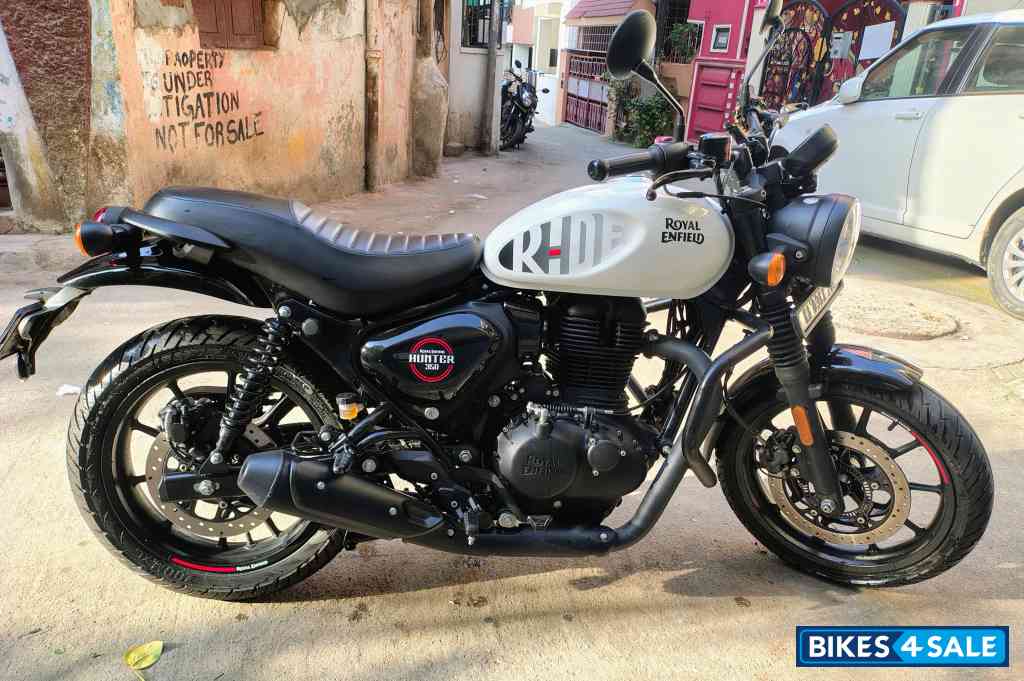 Royal Enfield Hunter 350 Metro