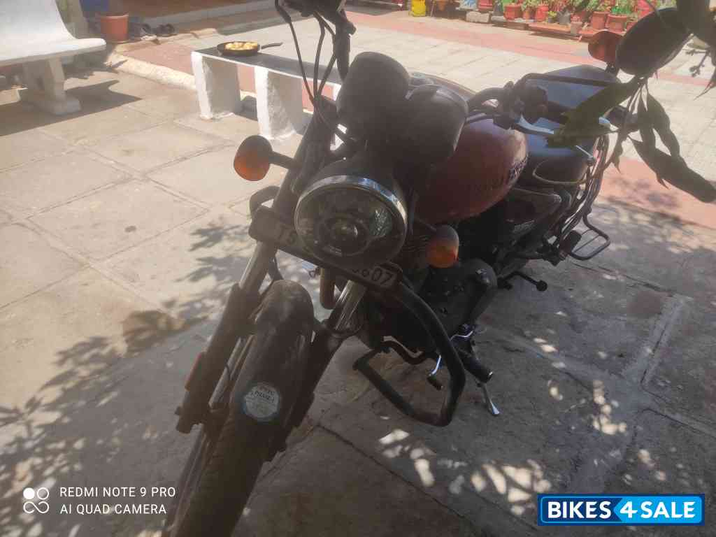 Red Royal Enfield Thunderbird X 350 Red Royal Enfield Thunderbird X 350