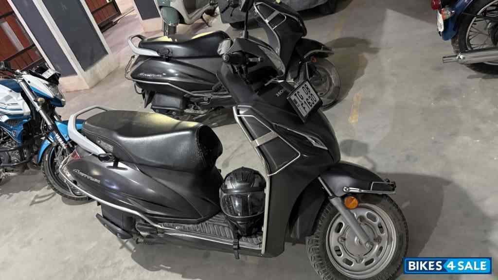 Honda Activa DLX Limited Edition