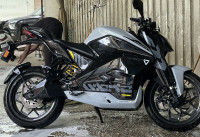 Ultraviolette F77 Mach 2