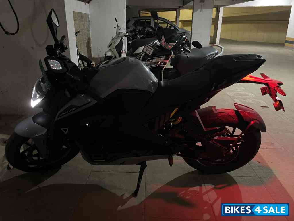 Ultraviolette F77 Mach 2