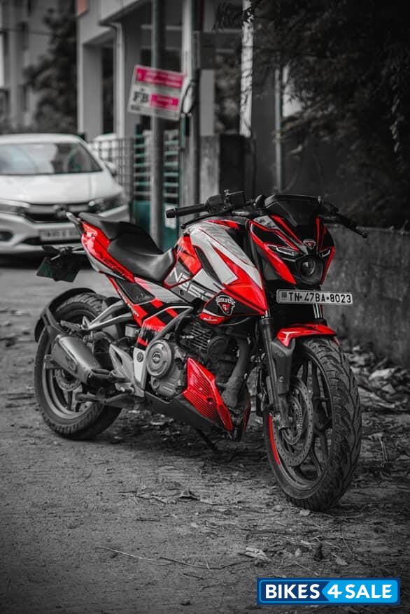 Bajaj Pulsar N250 Dual Channel ABS