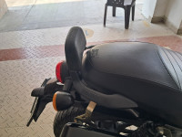 Dapper Grey Royal Enfield Hunter 350 Metro