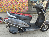 Gray Honda Activa 3G