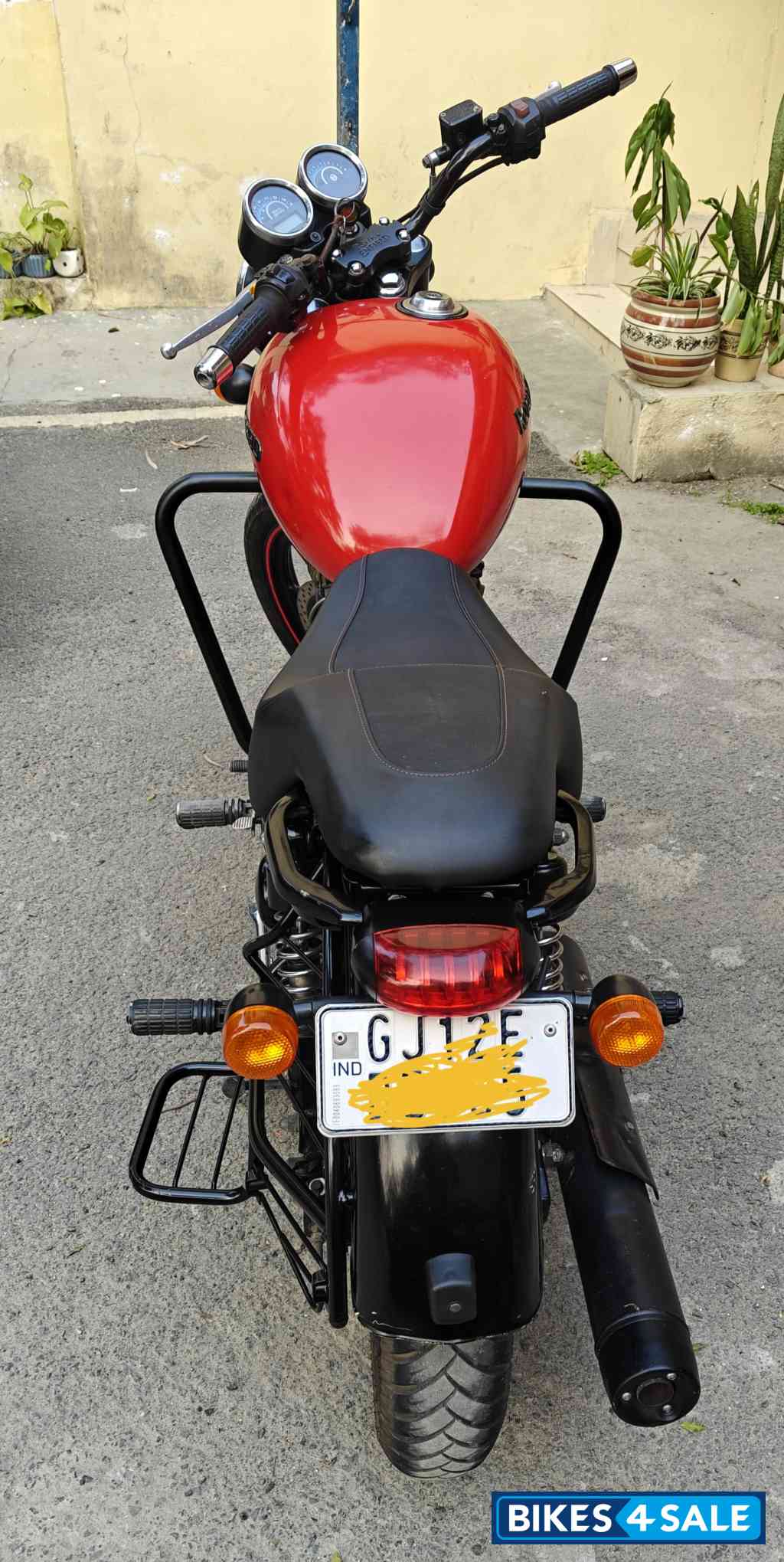 Red(tank) And Black Royal Enfield Thunderbird X 350