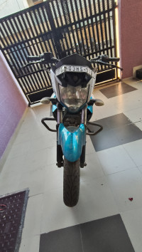 Shark White Yamaha FZ-S