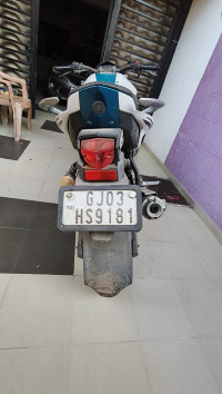 Shark White Yamaha FZ-S