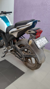 Shark White Yamaha FZ-S