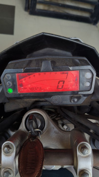 Shark White Yamaha FZ-S