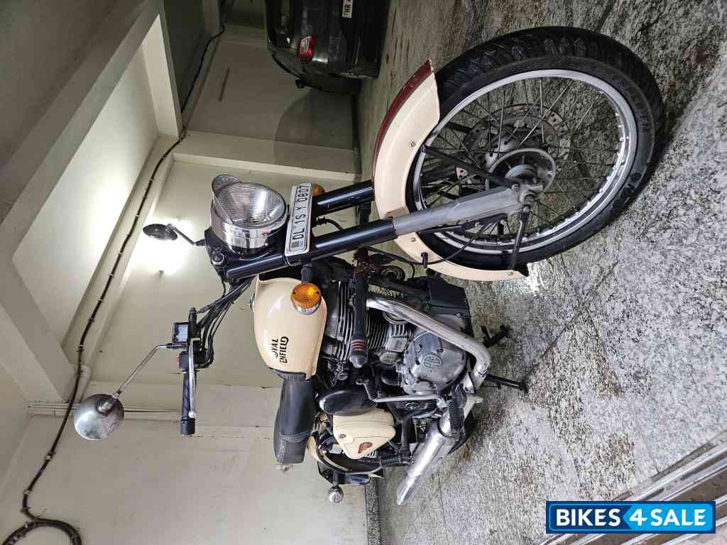 Royal Enfield Classic 500