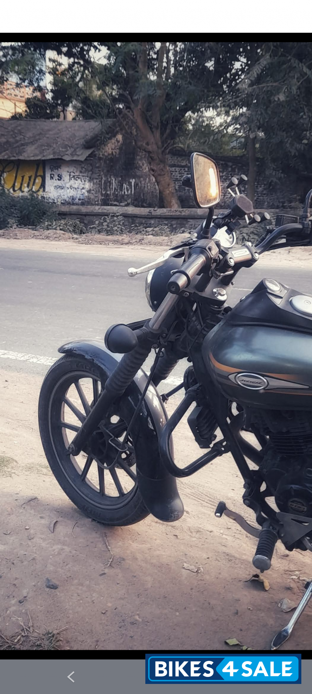 Army Green Bajaj Avenger Street 220