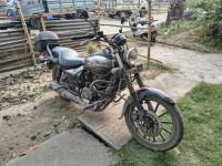 Army Green Bajaj Avenger Street 220