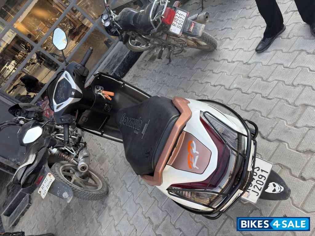 Honda Activa 125 Premium Edition