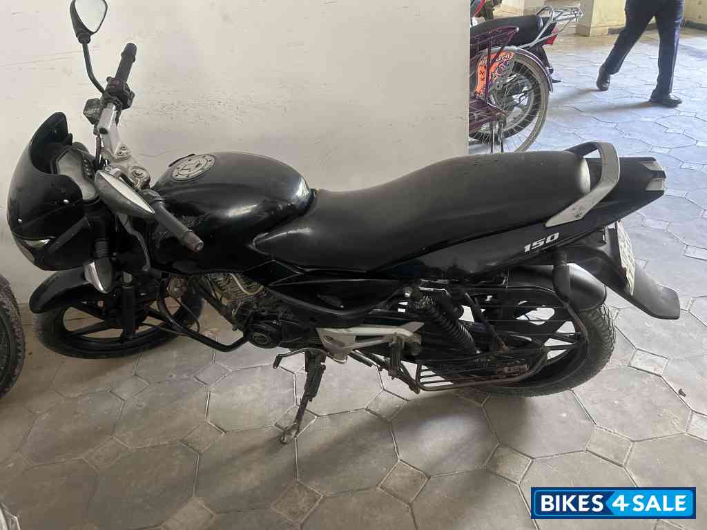Bajaj Pulsar 150