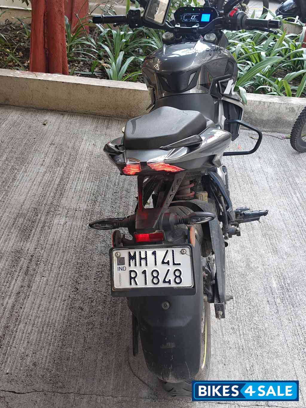 Bajaj Pulsar NS400Z